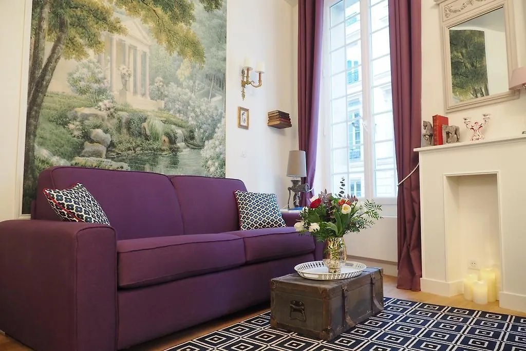 Louvre Opera Private ChicSuites Paris