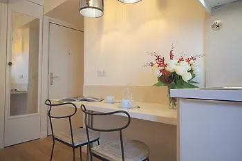 Apartamento Louvre Opera Private Chicsuites Paris França